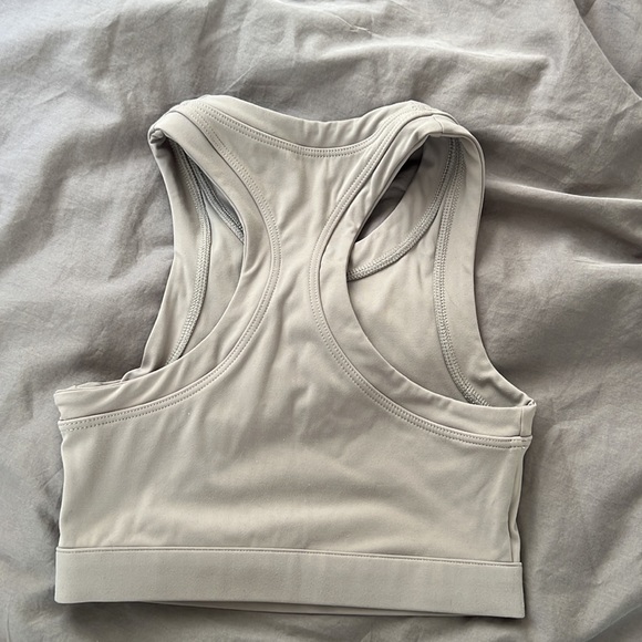 NWOT SET Active Crop - Picture 5 of 5